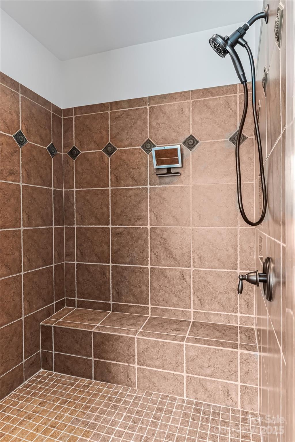 Lake Forest Preserve - Residential