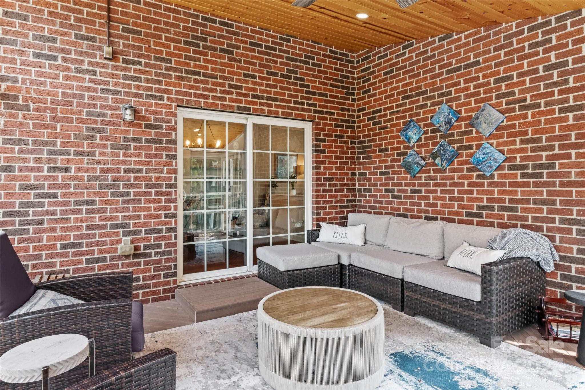 Lake Forest Preserve - Residential