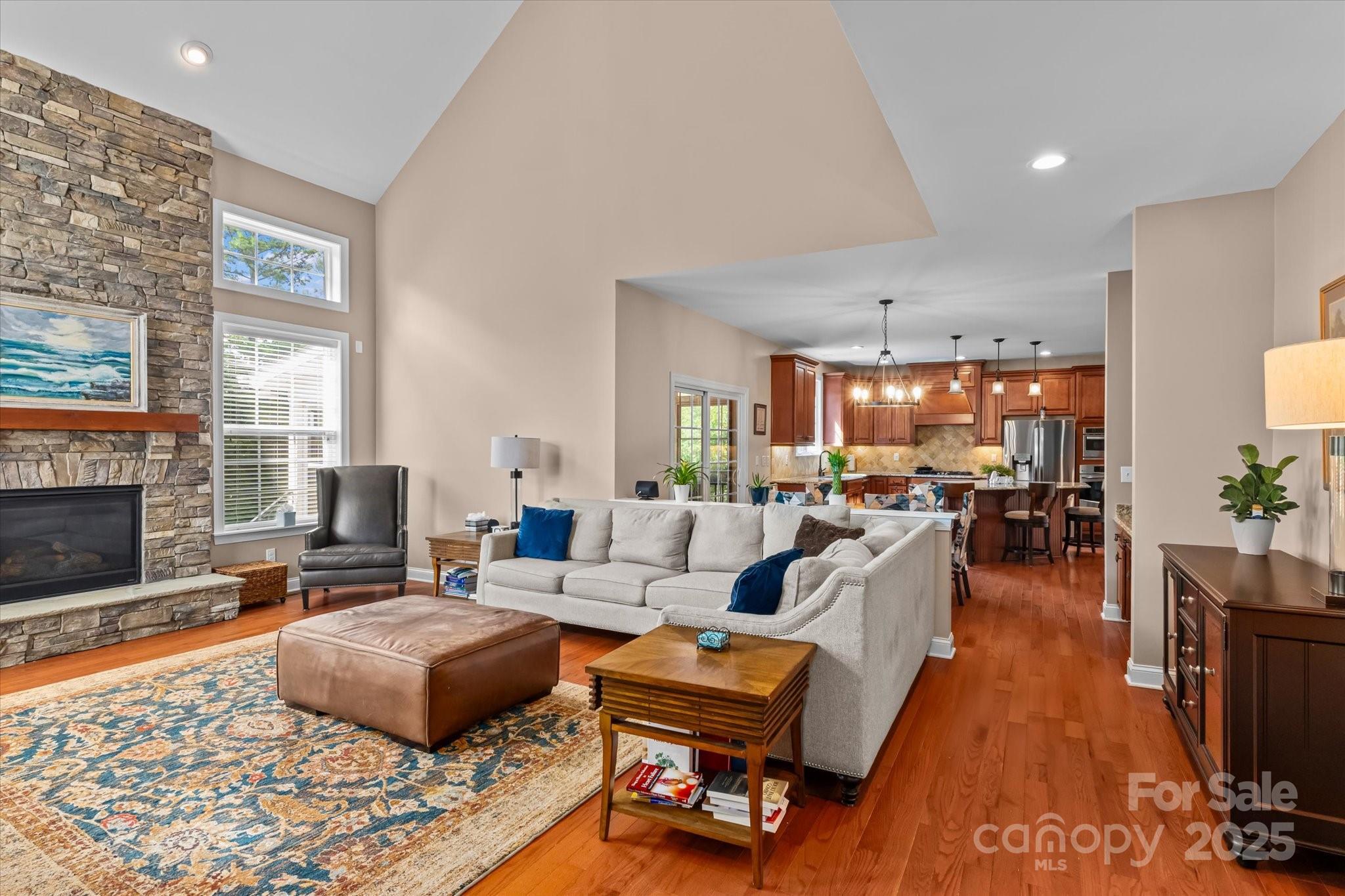 Lake Forest Preserve - Residential