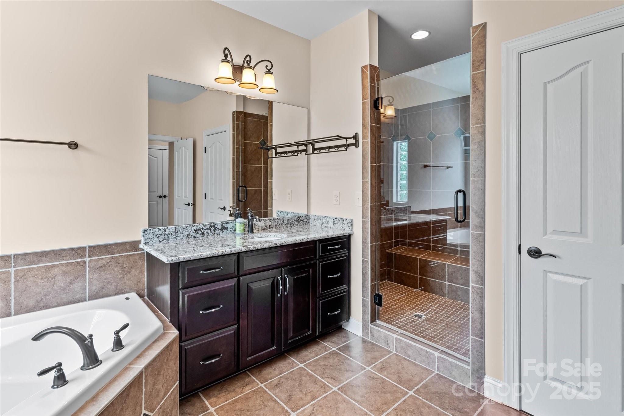 Lake Forest Preserve - Residential