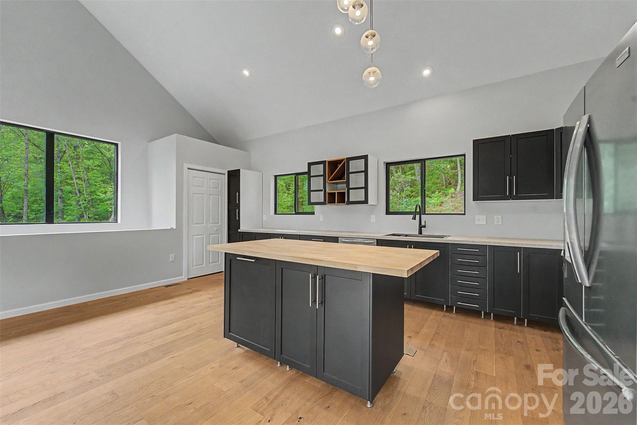 Mountain Forest Estates - Residential