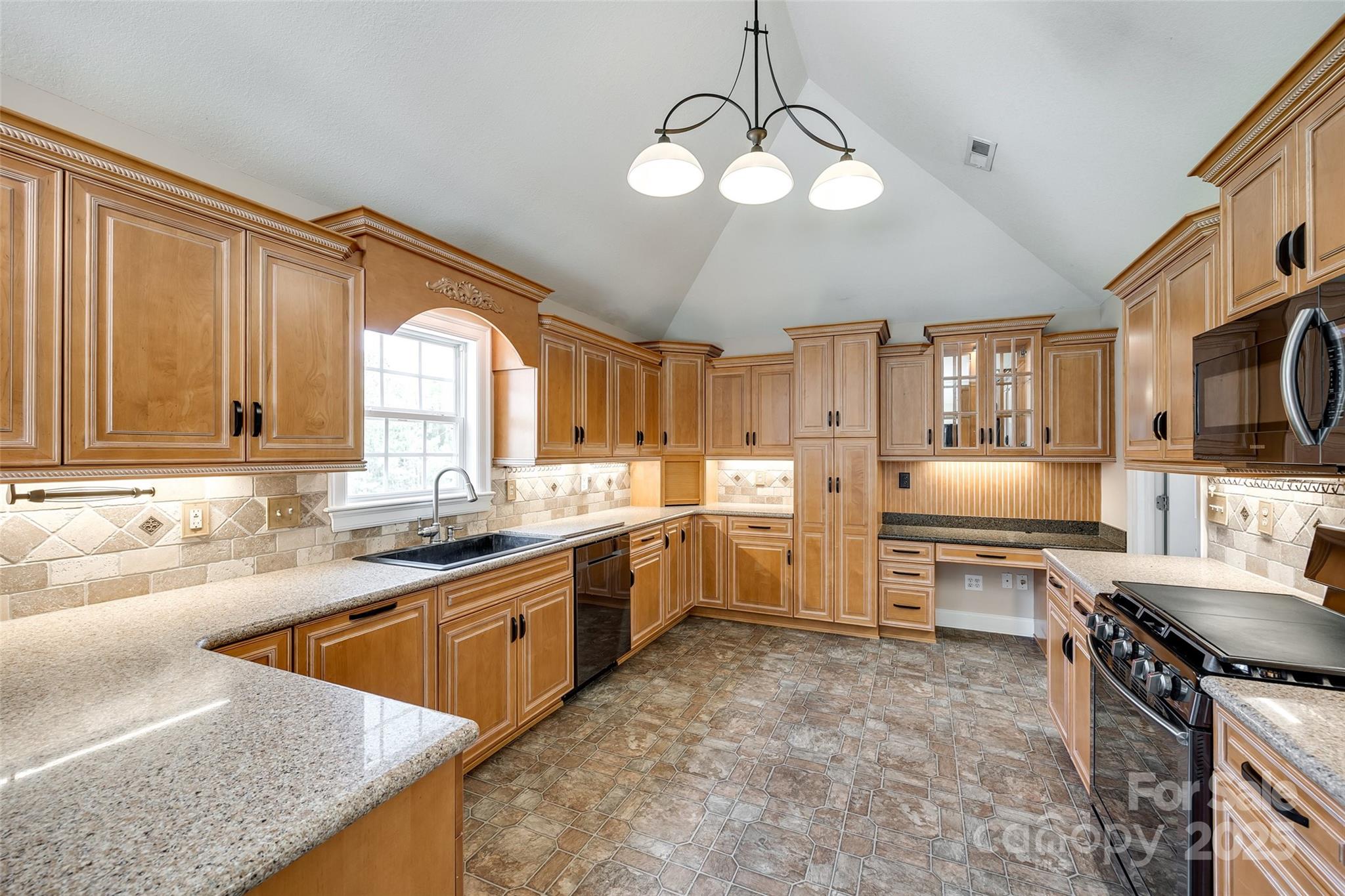 Ellison Woods - Residential