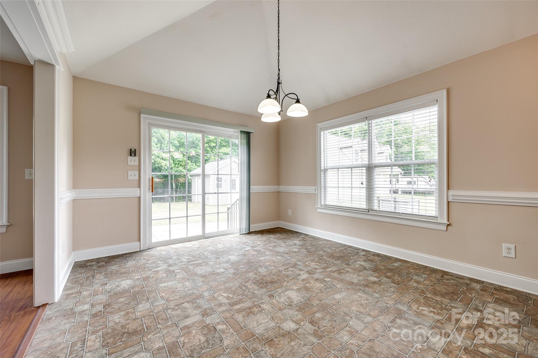 Ellison Woods - Residential