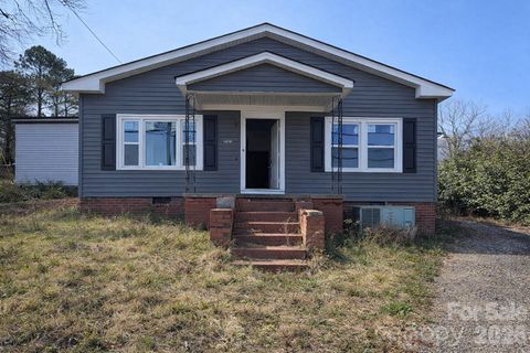 543 Salisbury Hwy Street Wadesboro NC 28170