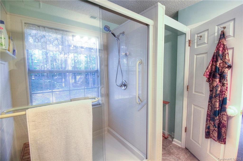 Woodside Village - Residential