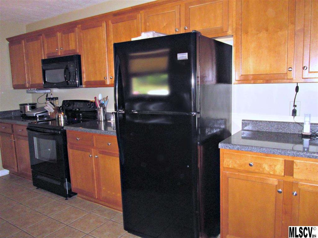 Maple Crest - Residential