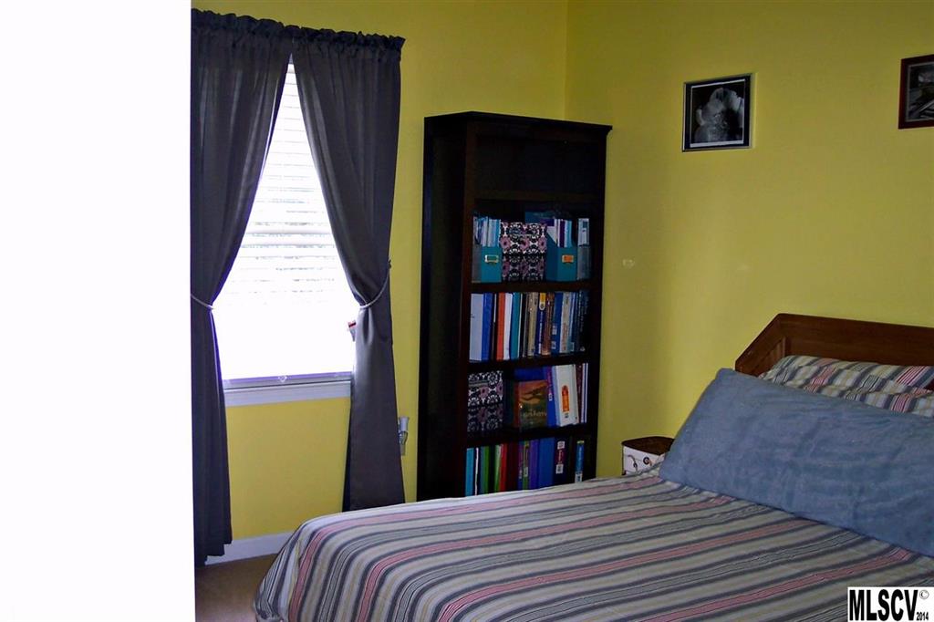 Maple Crest - Residential