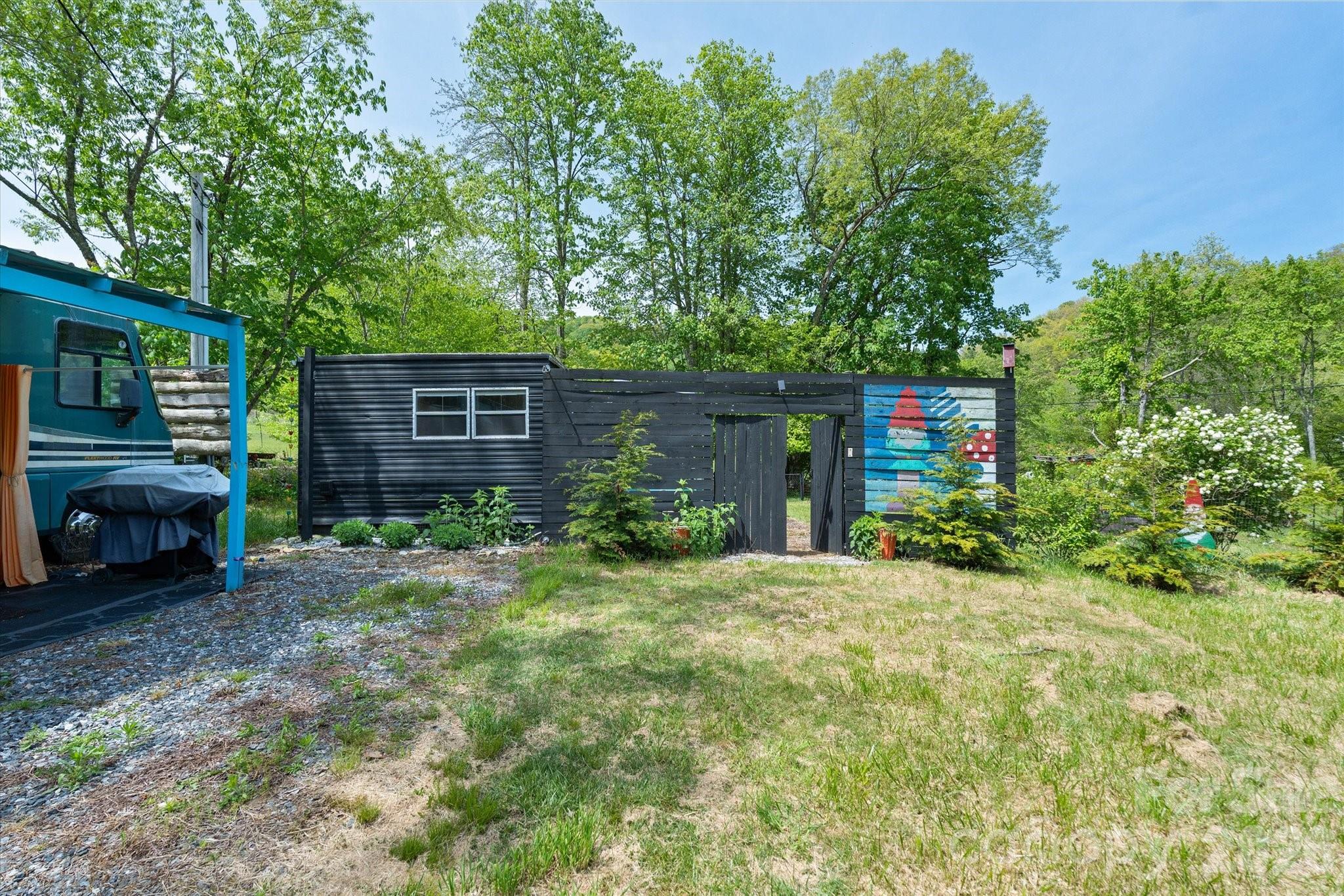 72 Amos Creek Road