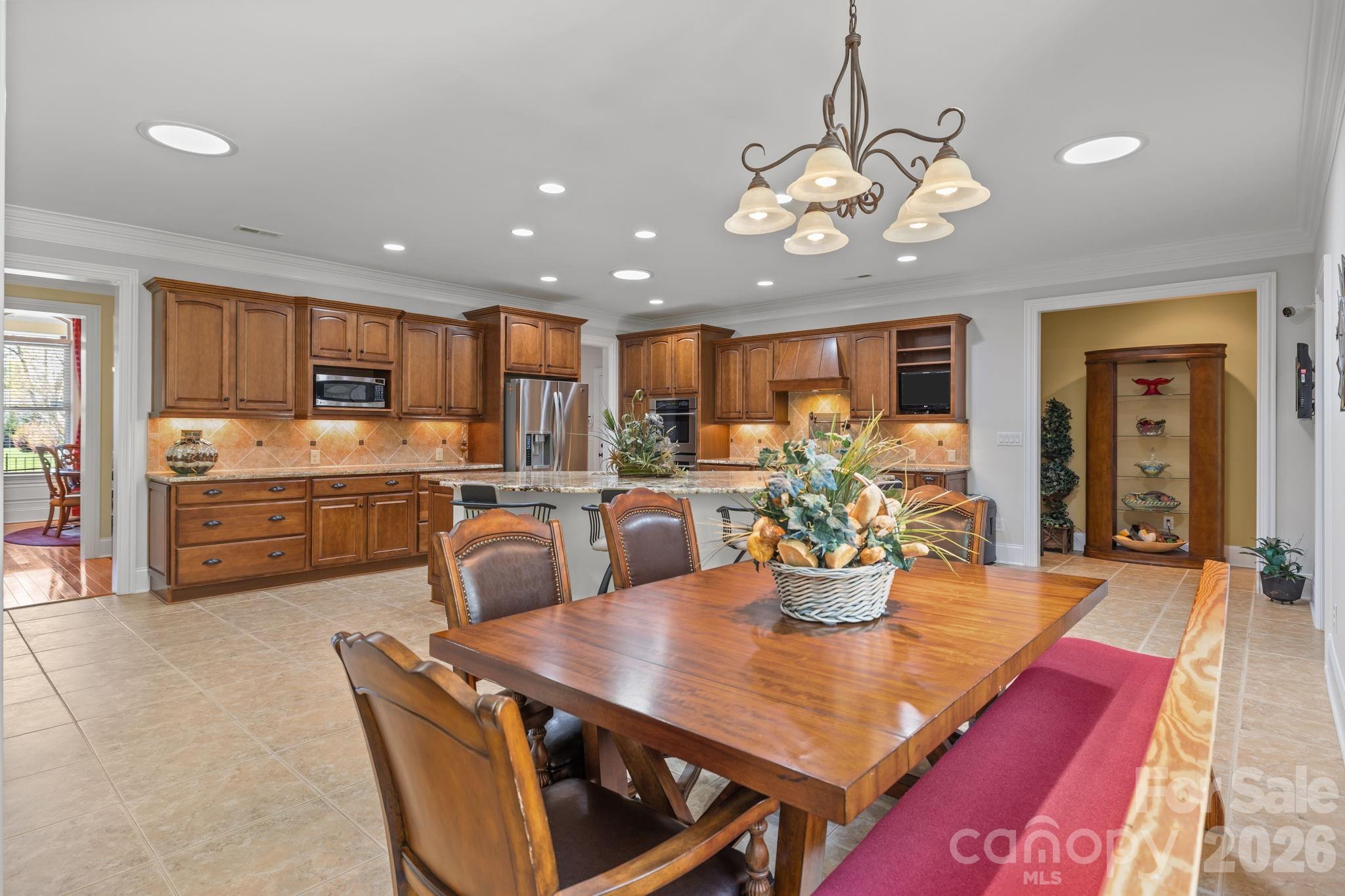 Belle Grove Manor - Residential