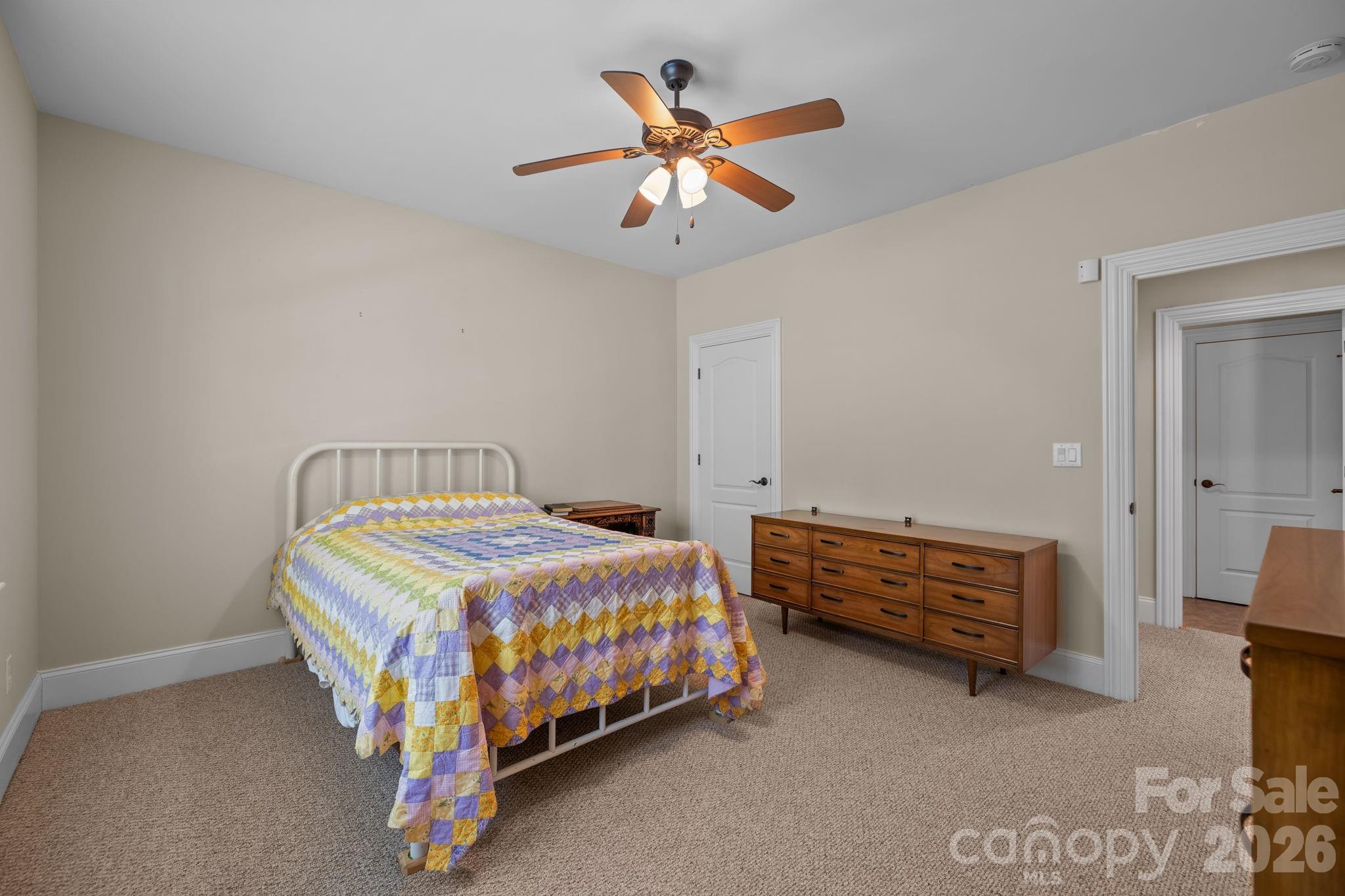 Belle Grove Manor - Residential