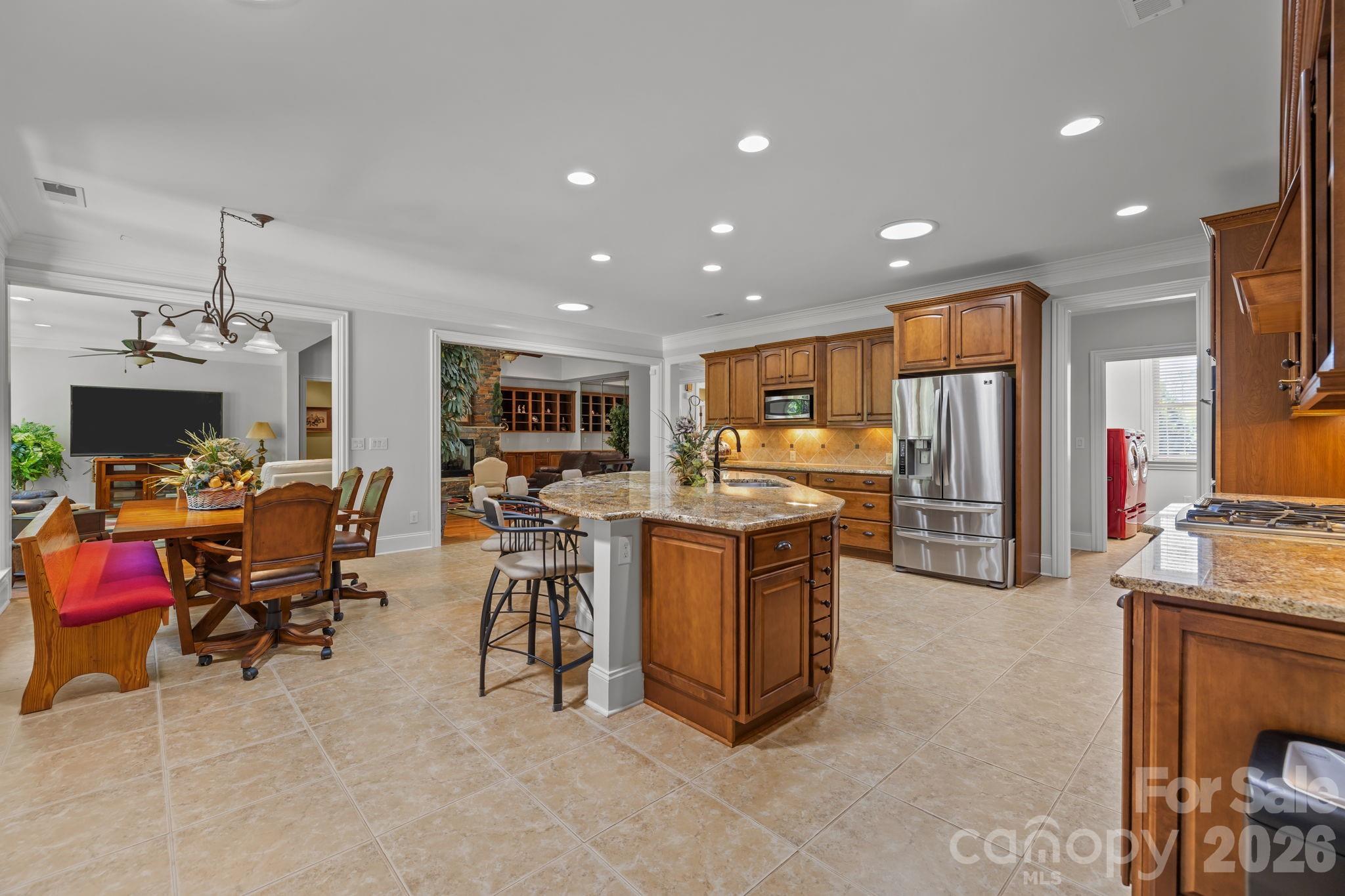 Belle Grove Manor - Residential