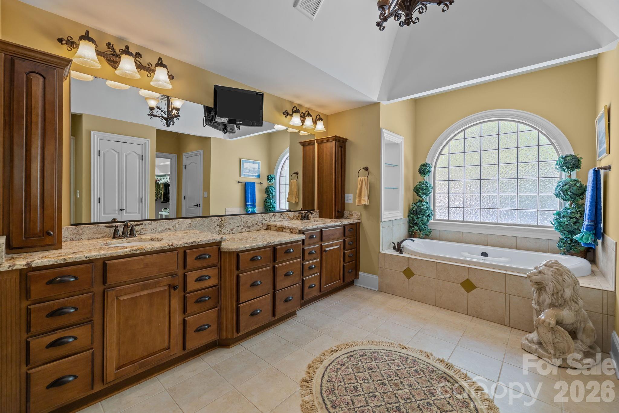 Belle Grove Manor - Residential