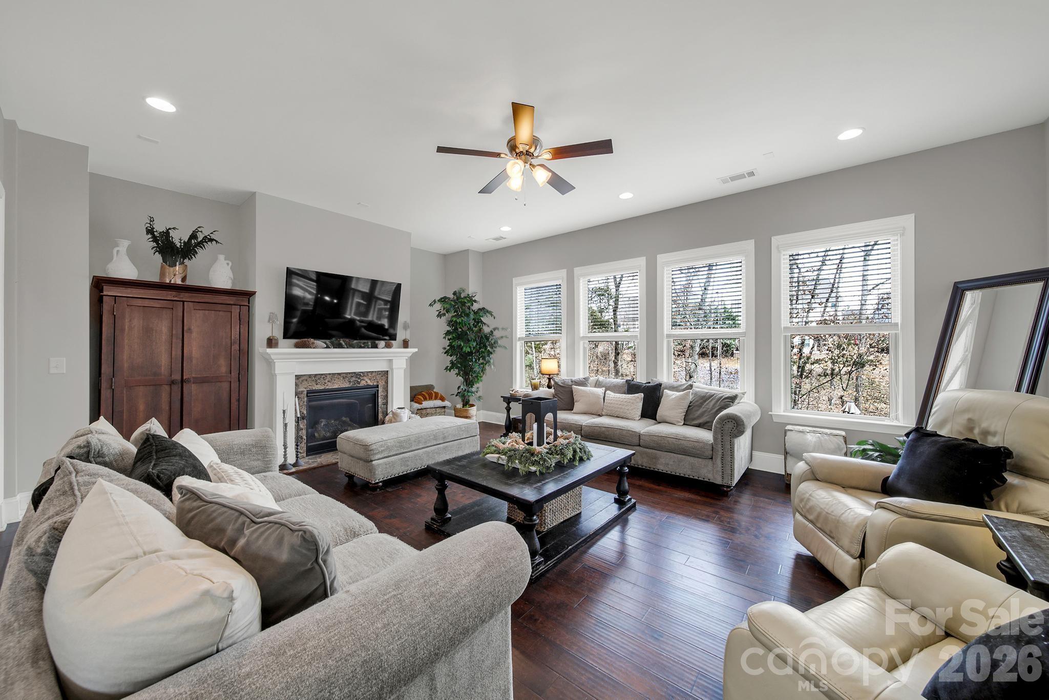 The Retreat at Rayfield - Residential