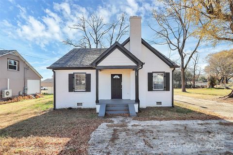 108 Lee Drive Shelby NC 28150