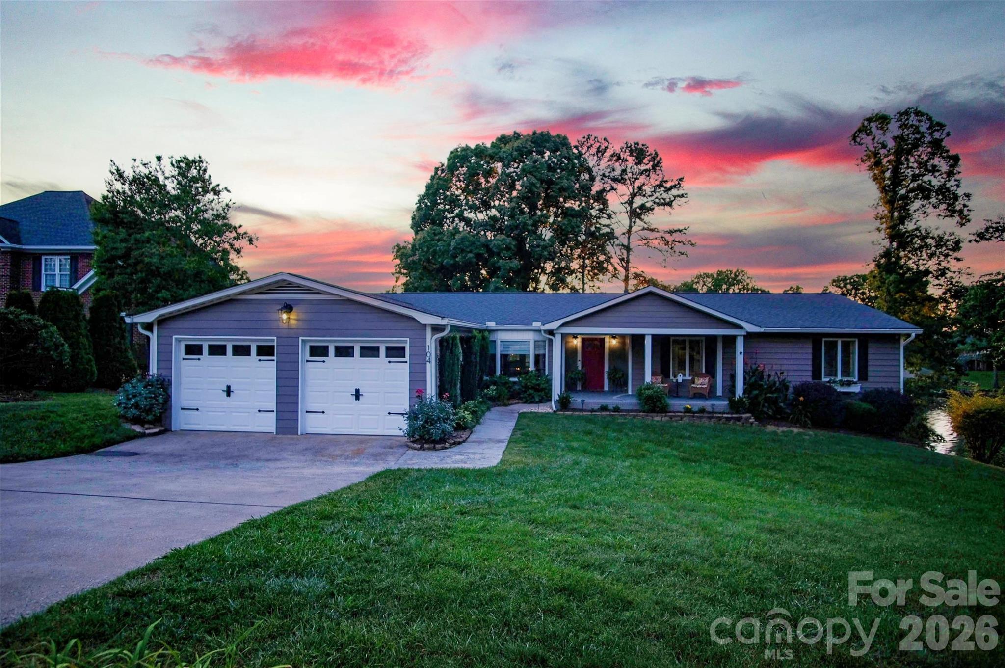 104 Doral Court