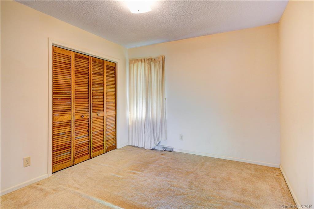 Country Oaks - Residential