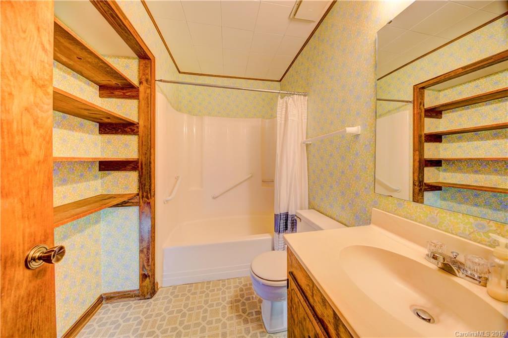 Country Oaks - Residential