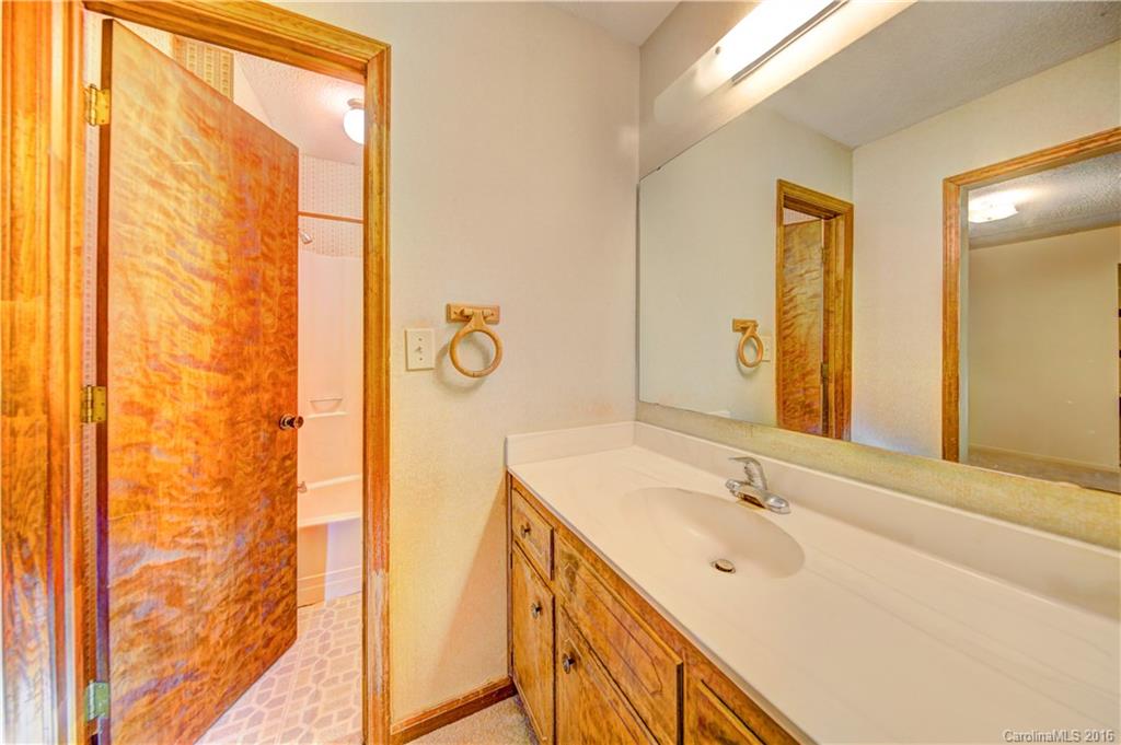 Country Oaks - Residential