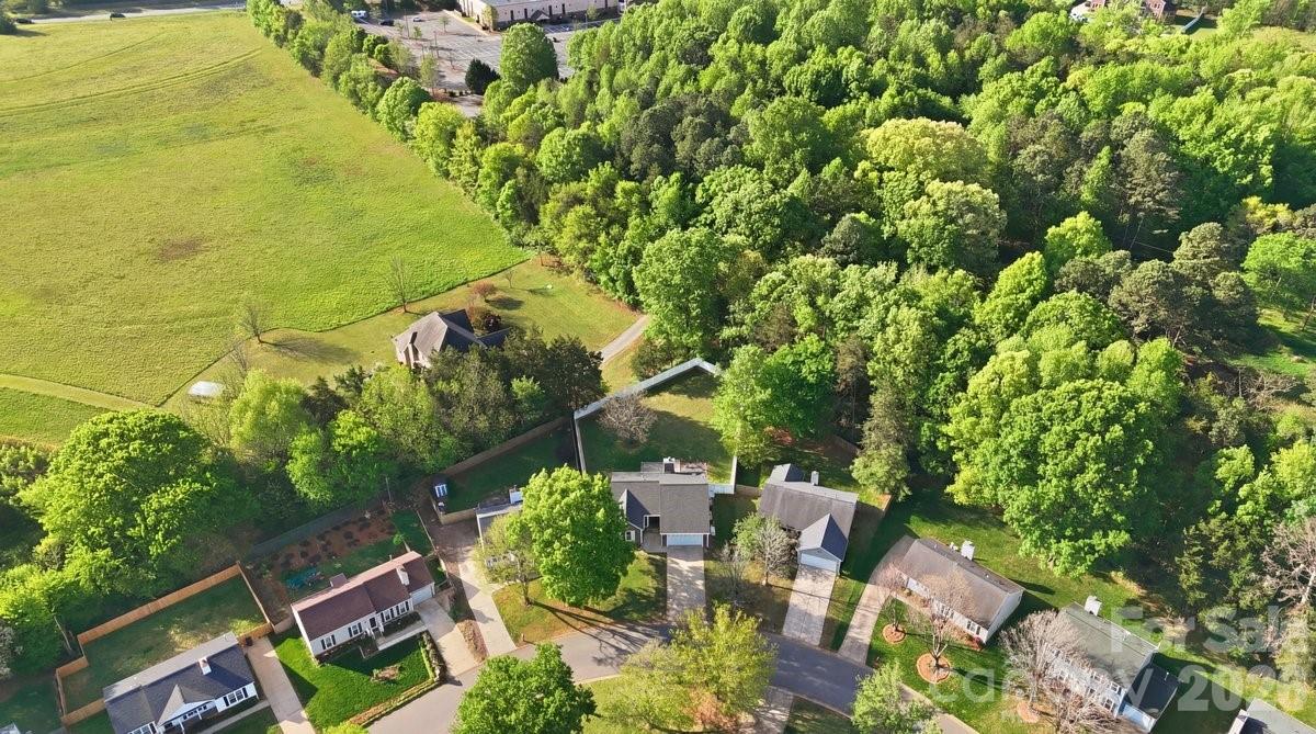 Morris Farms - Residential