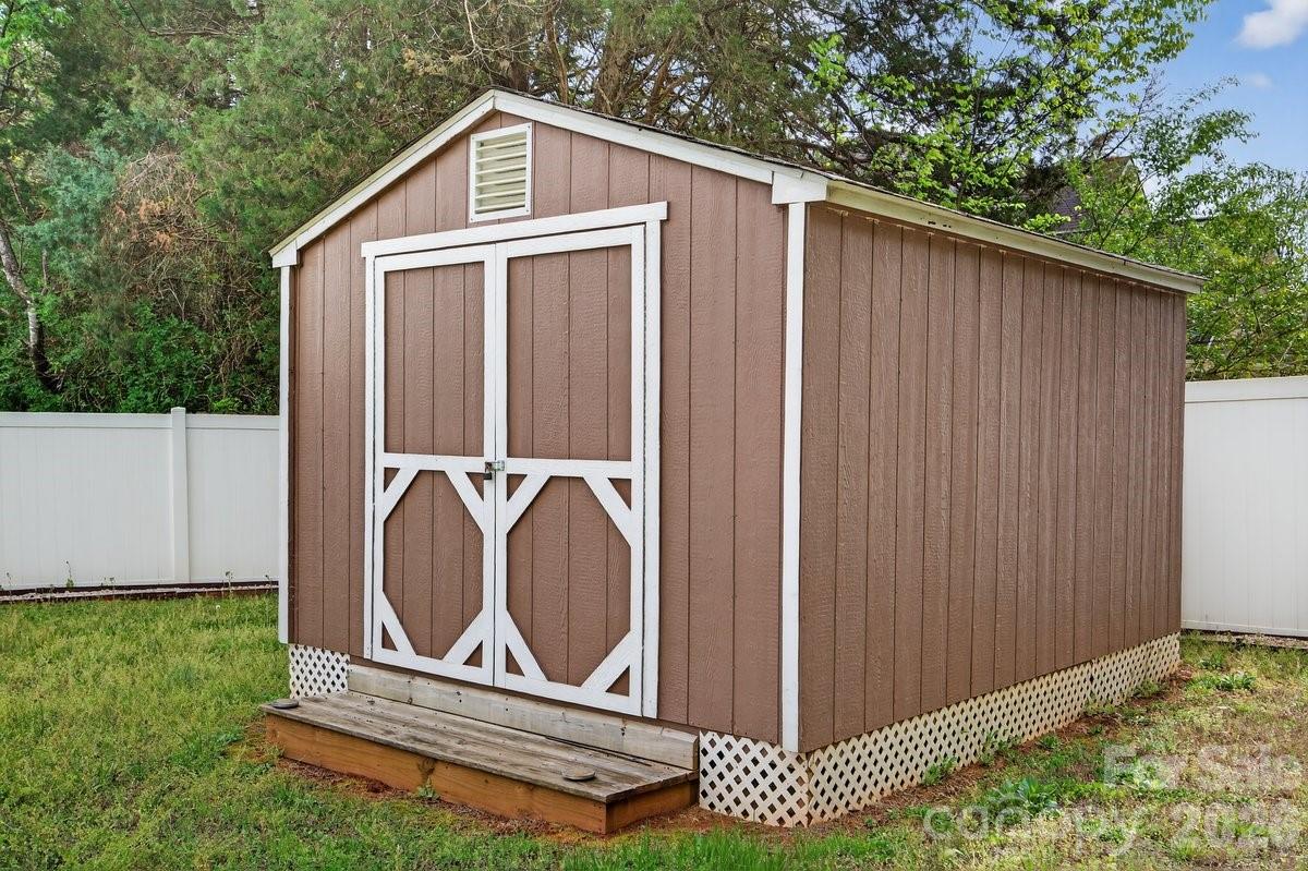 Morris Farms - Residential