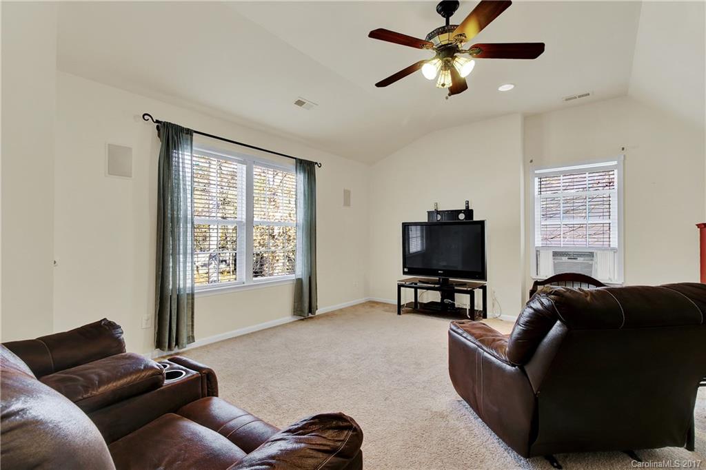 Keeneland - Residential