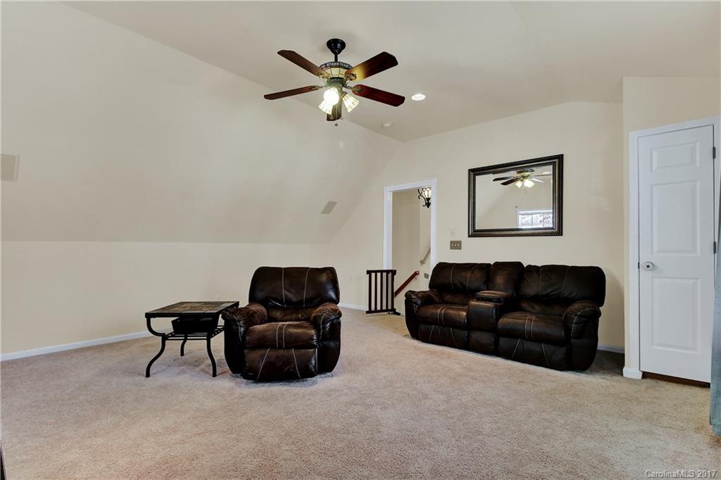 Keeneland - Residential