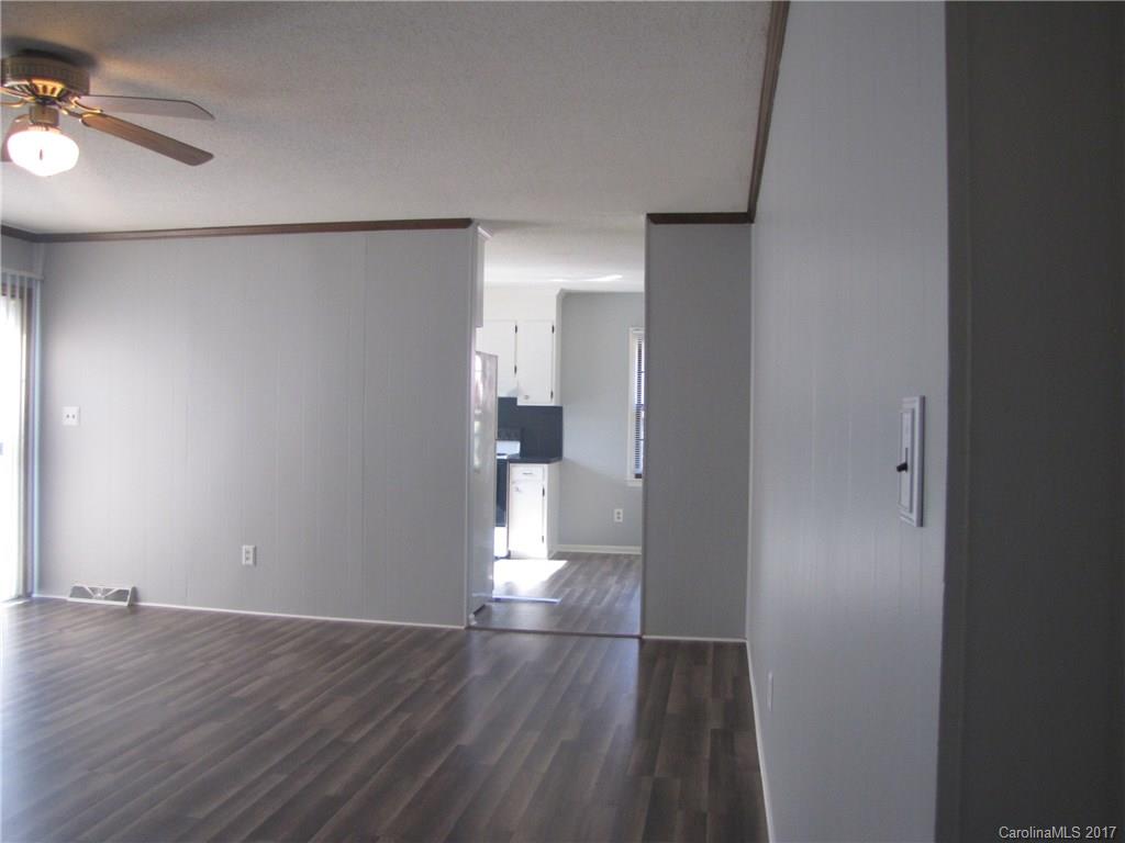 Twin Lakes - Residential Lease