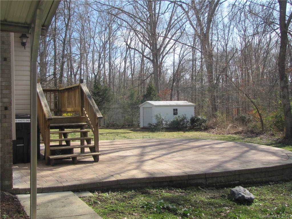 Twin Lakes - Residential Lease