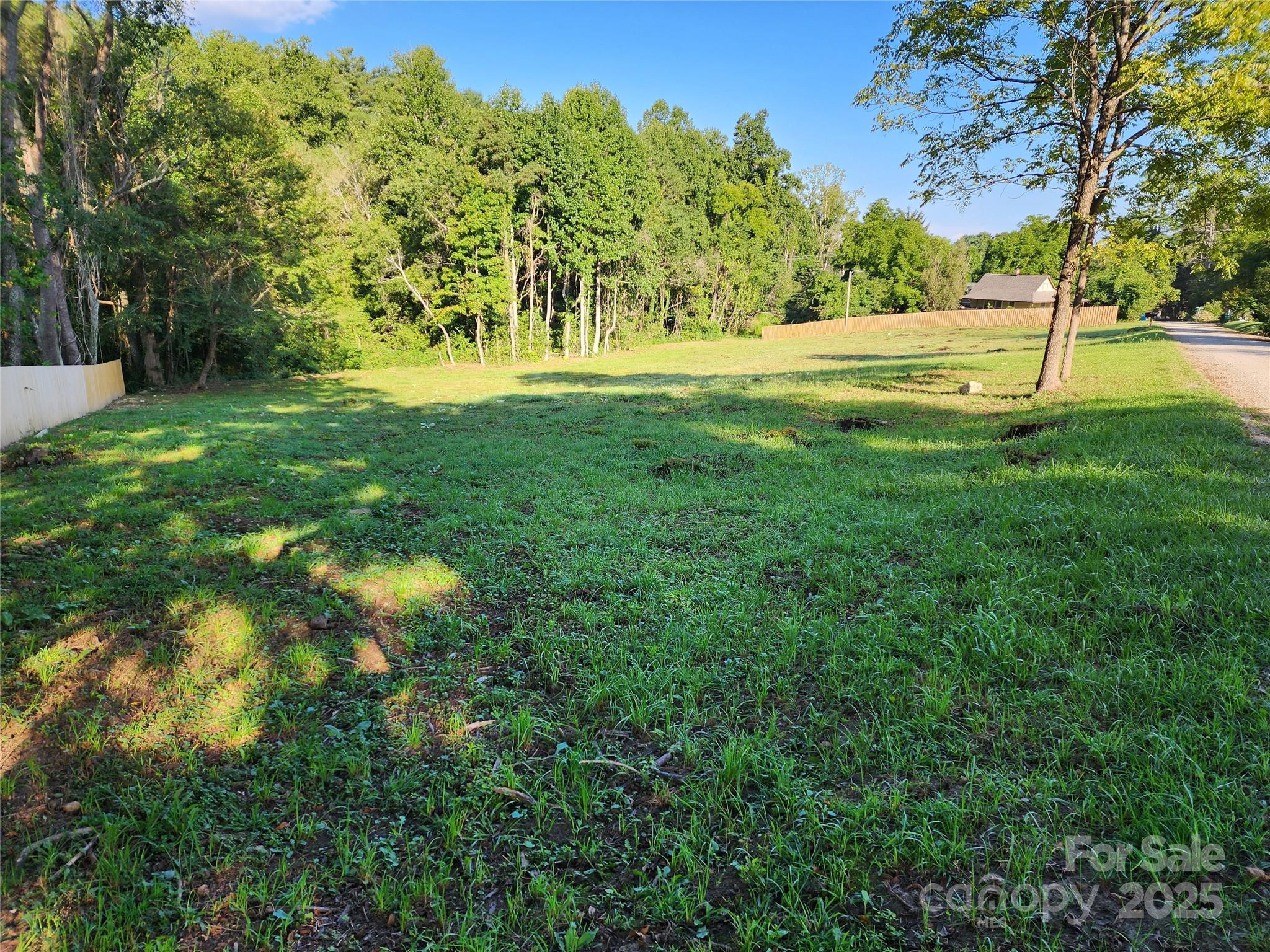 237 Edgewood Road S 2