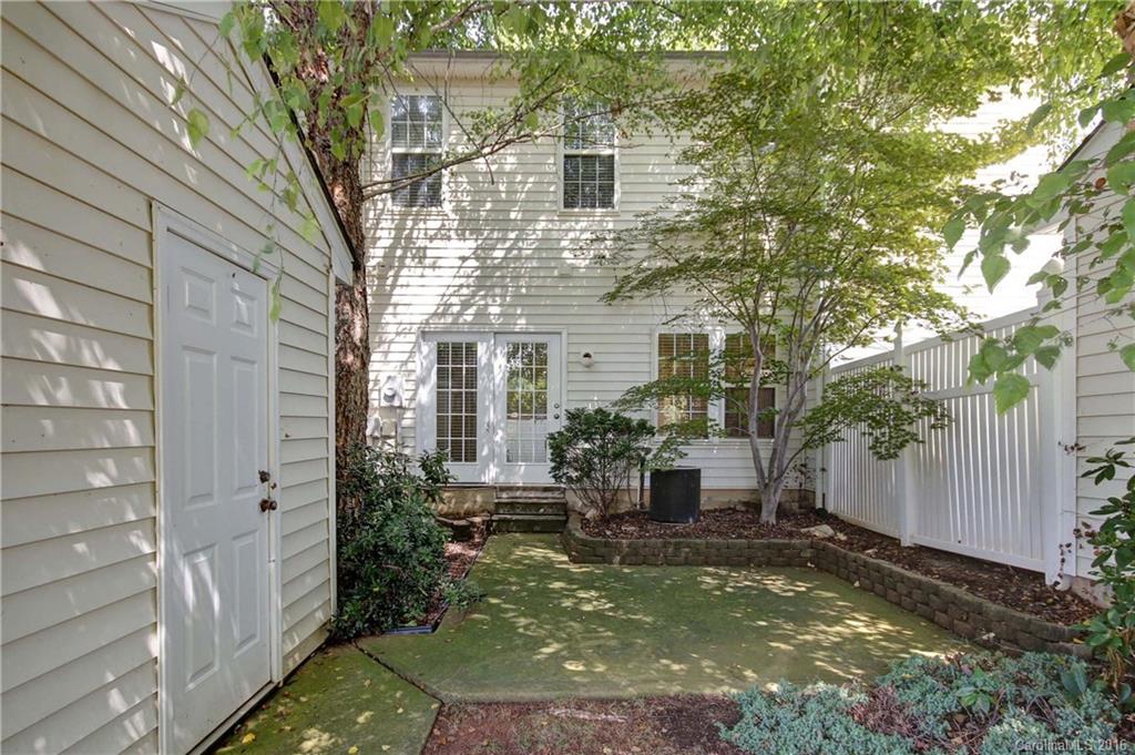 Oakhurst - Residential