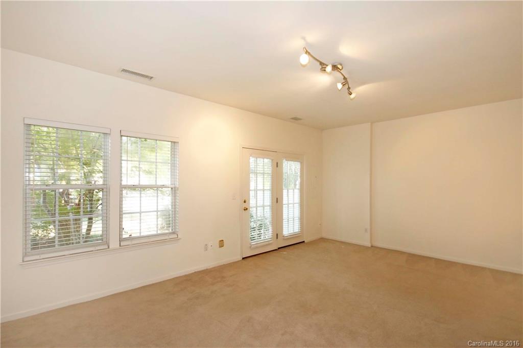 Oakhurst - Residential