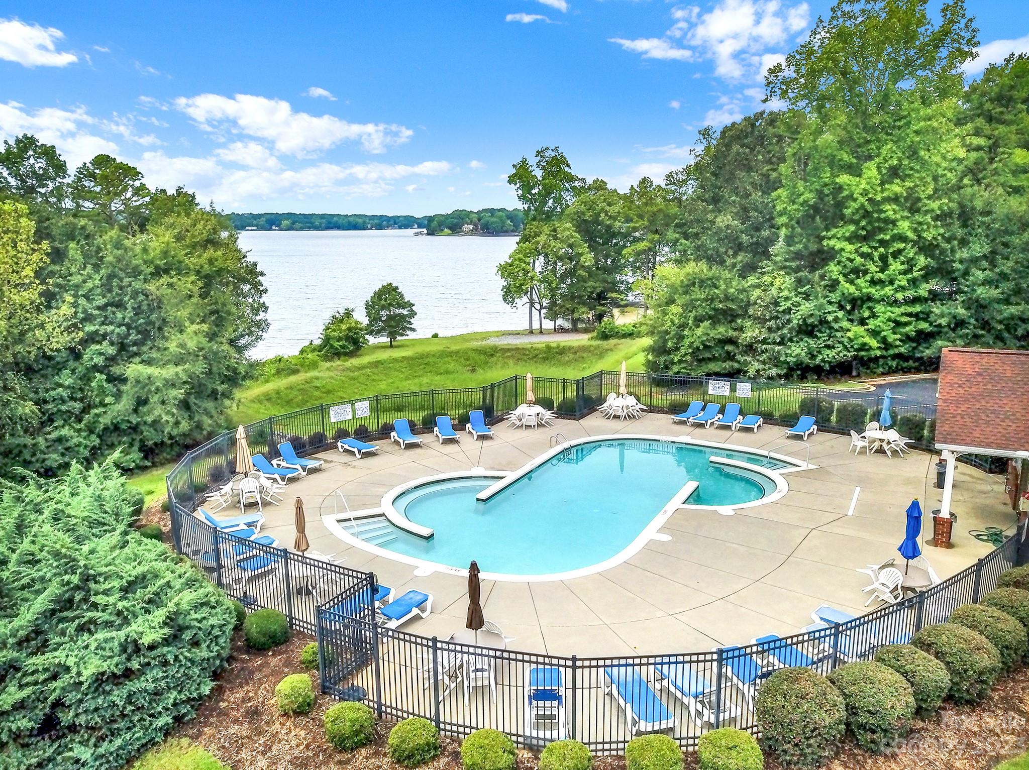 Sunset Point - Residential