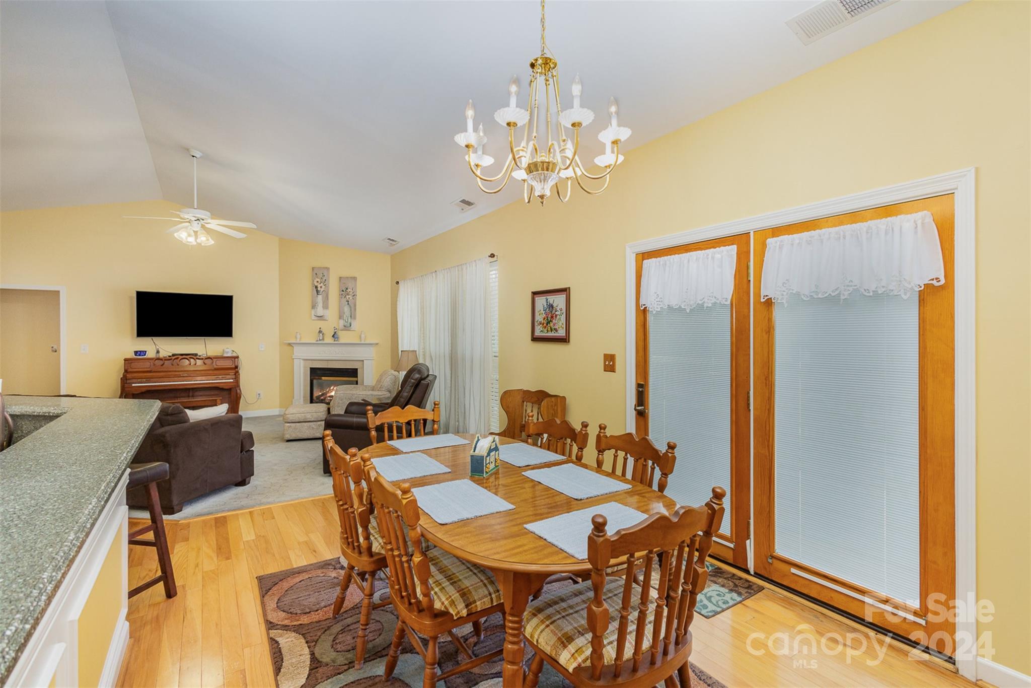 Colton Ridge - Residential