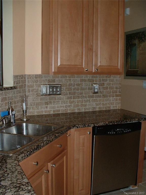 Oakbrooke - Residential Lease