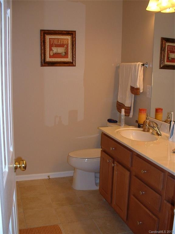 Oakbrooke - Residential Lease