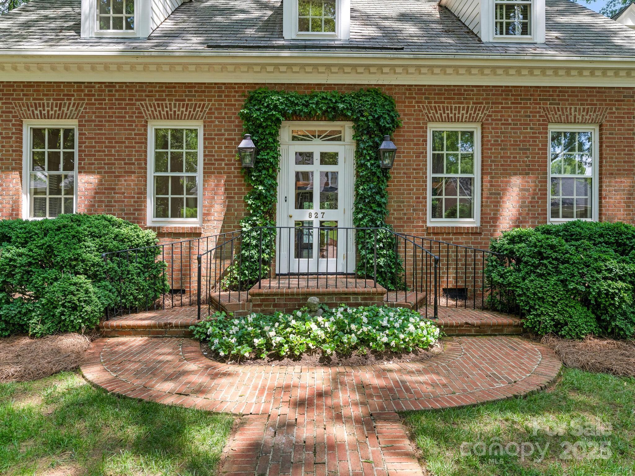 827 Museum Drive