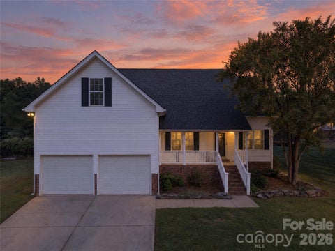 Photo of 108 Duval Court, Mooresville, NC 28117 (MLS # 4432429)