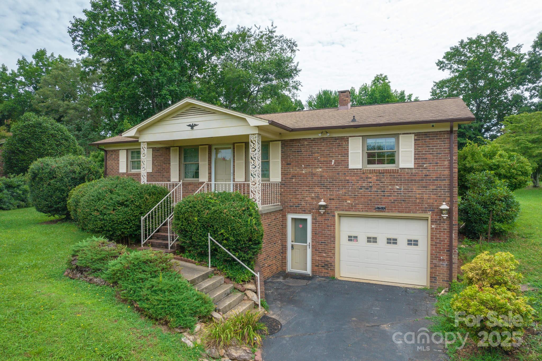 554 Wildlife Access Road