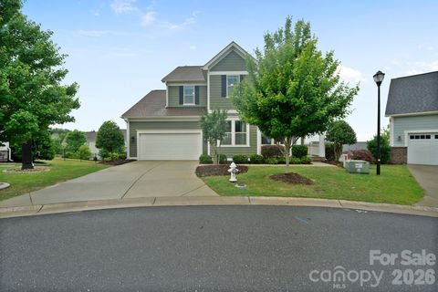 Photo of 1001 Lazy Day Court, Fort Mill, SC 29708 (MLS # 4383756)