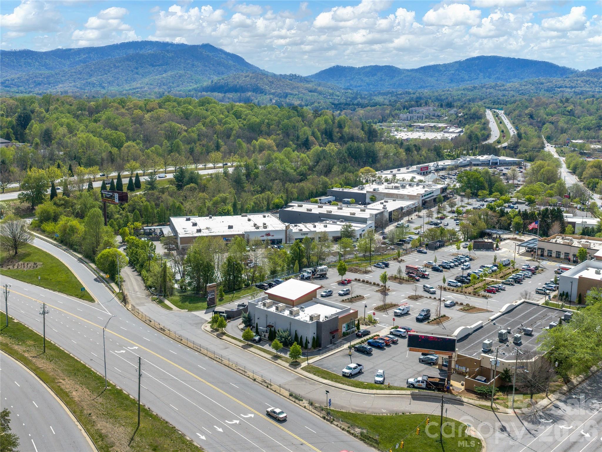15-40 Peaks Center Lane