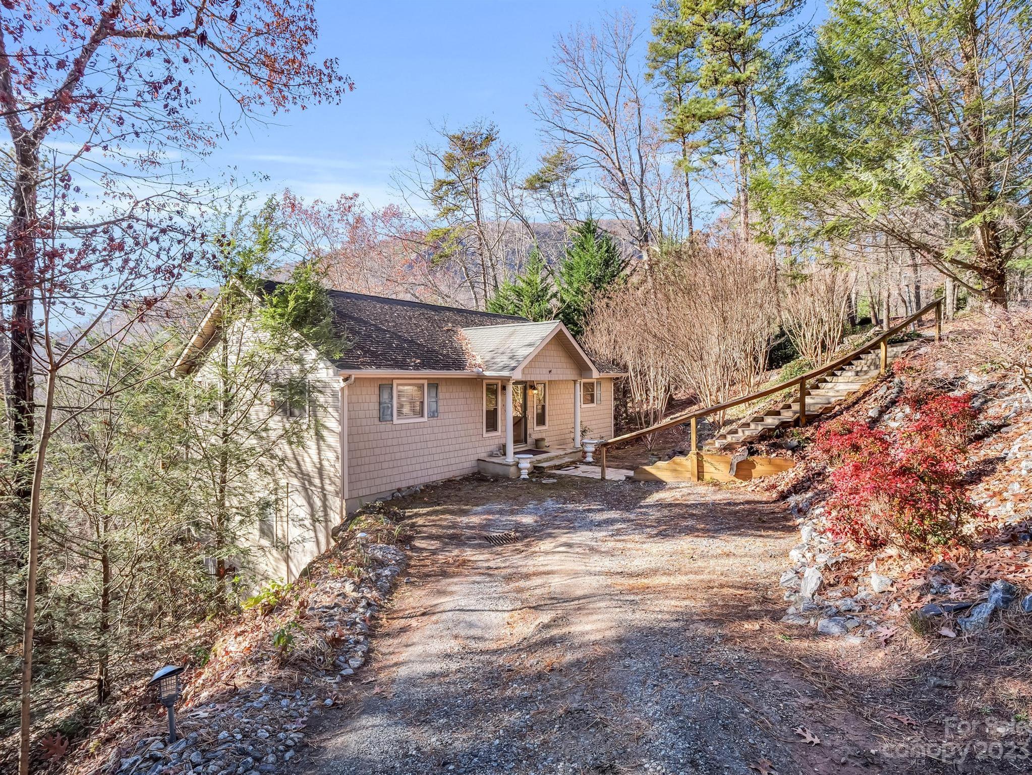 Rumbling Bald on Lake Lure - Residential