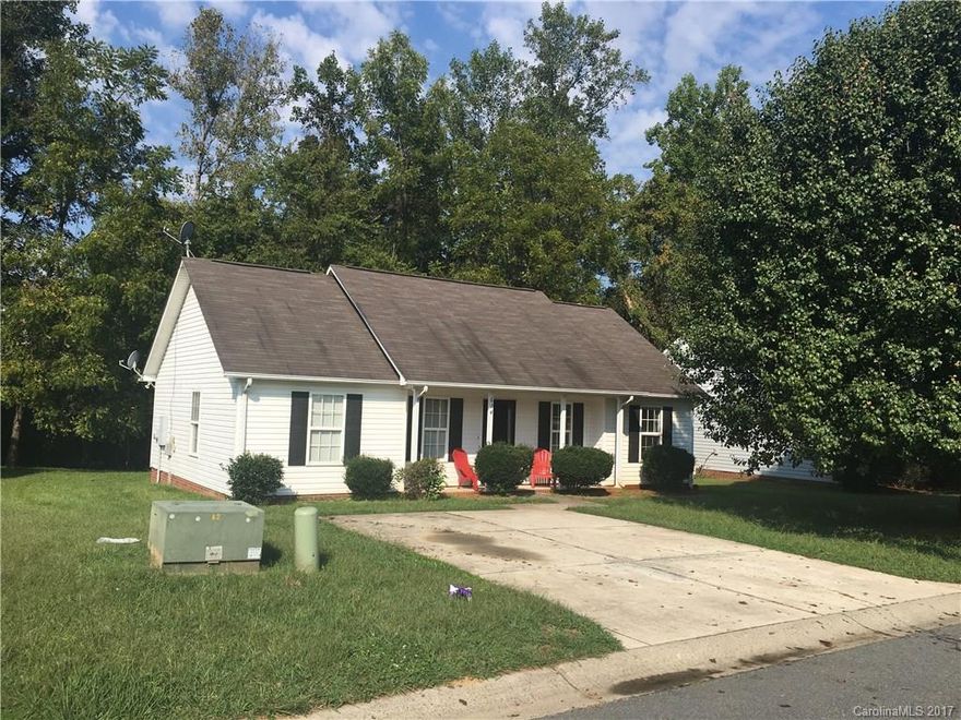 Don't miss out on this beautiful ranch within the city limits! Needless to say, this home won't last long. Build in 2000, this home is both the perfect turn-key property and investors dream. Easy access to the major highways quickly gets you into the heart of Charlotte. House offers a spacious layout with a gorgeous backyard for entertaining.