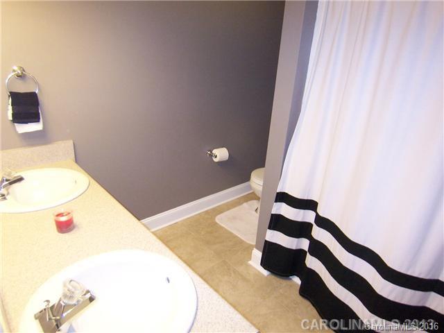 Hallmark Glen - Residential Lease