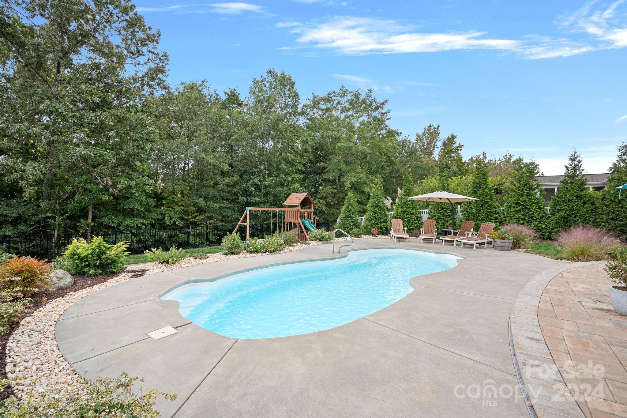 Heritage Hall - Residential