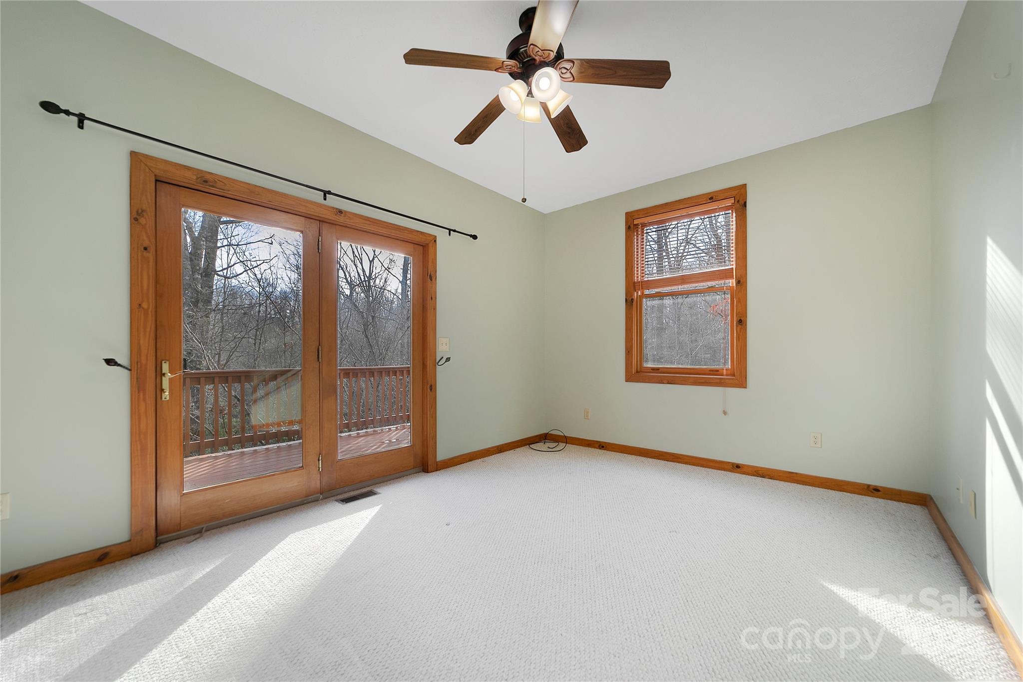 Connestee Falls - Residential