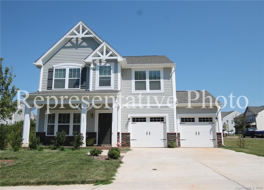 Newport Lakes - Residential