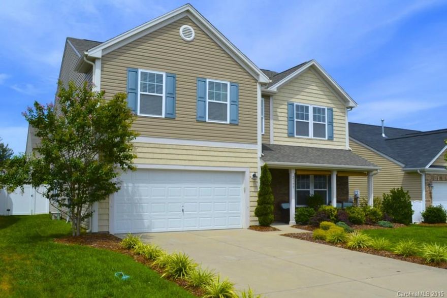 Stunning home now available in Baden Village! Great schools, awesome curb appeal, and relatively new. Its a must see for anyone looking to live in the Fort Mill area. Owner has great interior decor taste. Upstairs has been modified by builder to include upstairs loft. Spacious bedrooms, bathrooms, and fenced in back yard. This one won't last long!