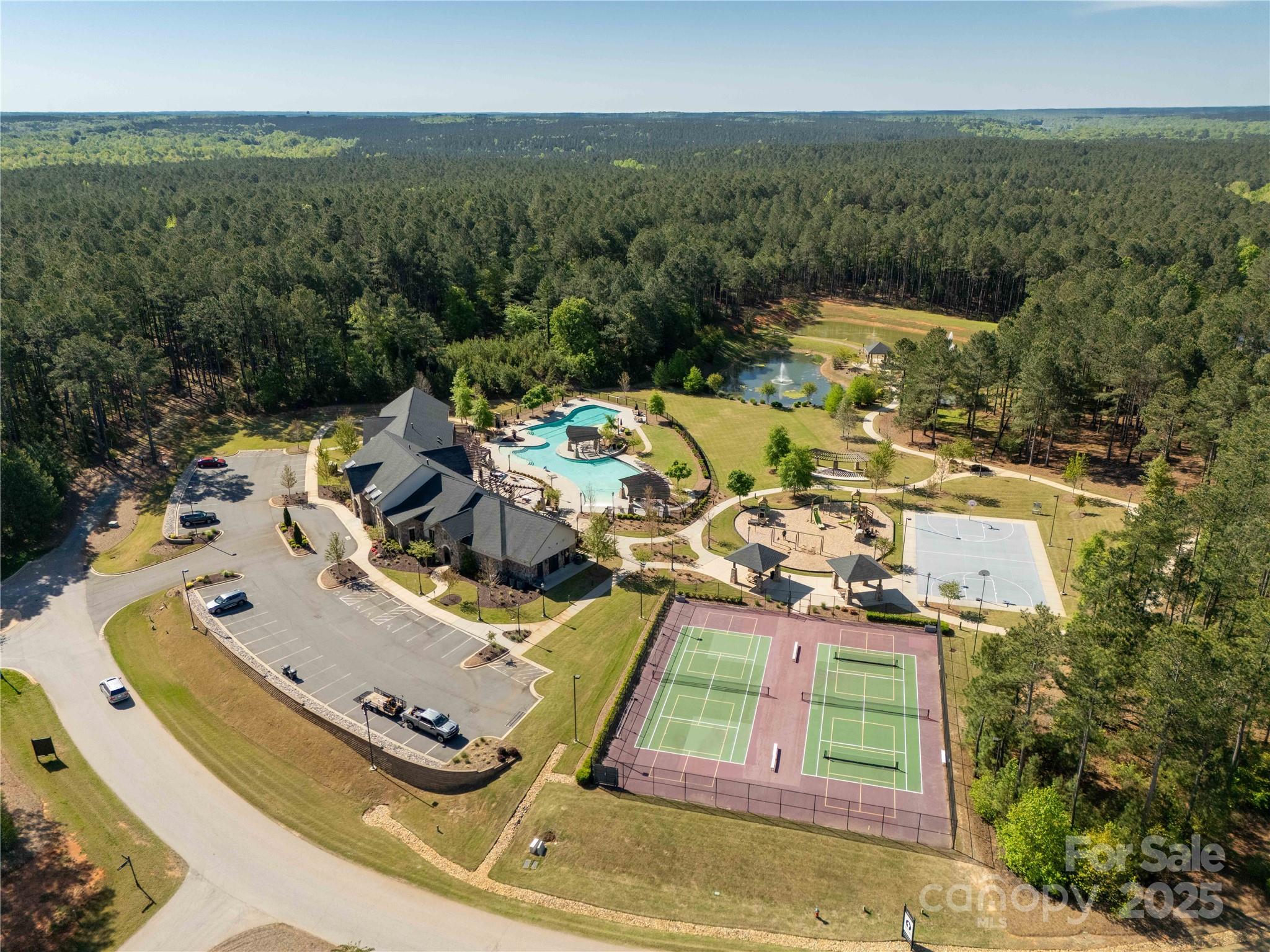 Riverchase Estates - Residential