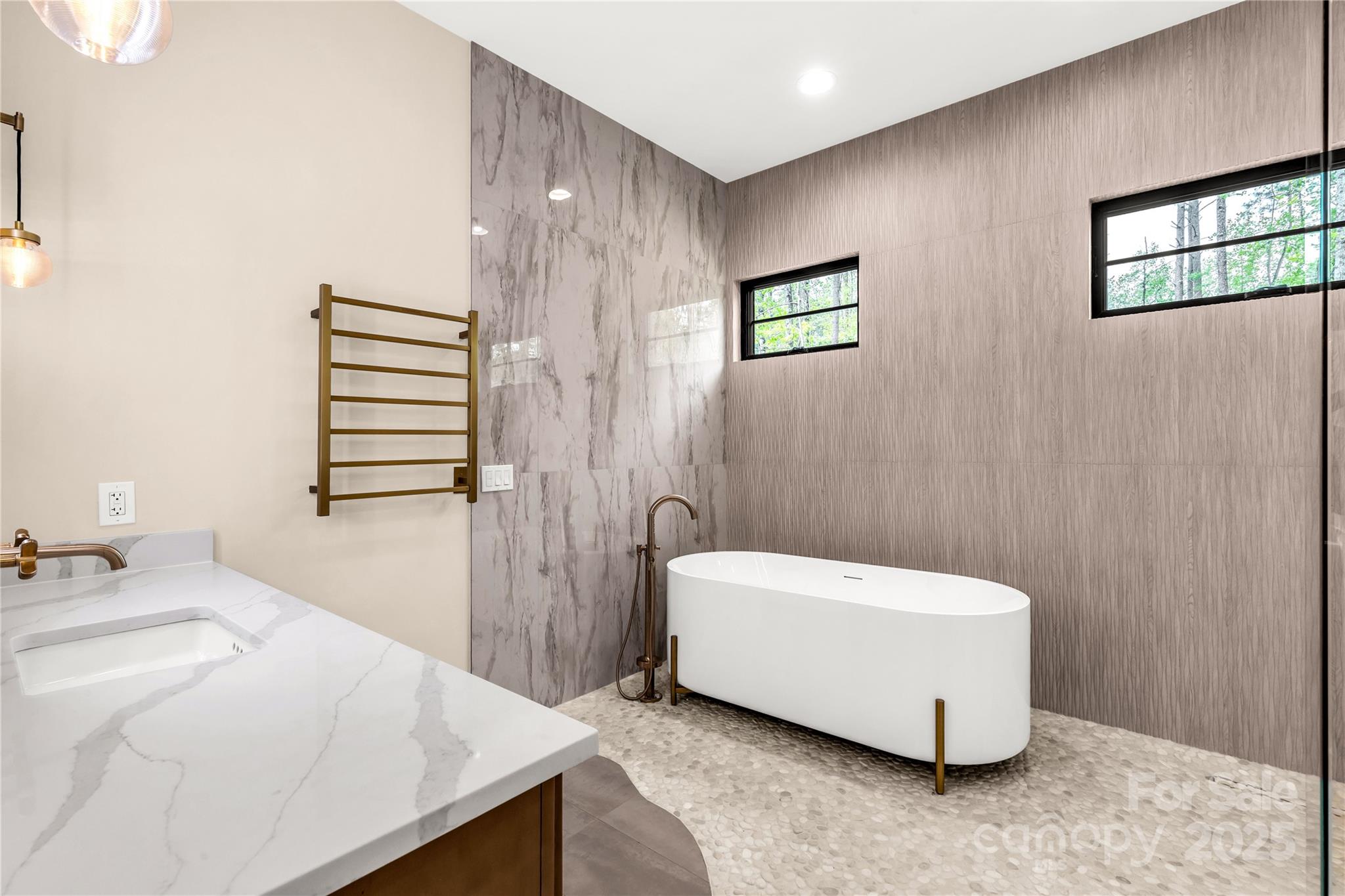 Riverchase Estates - Residential