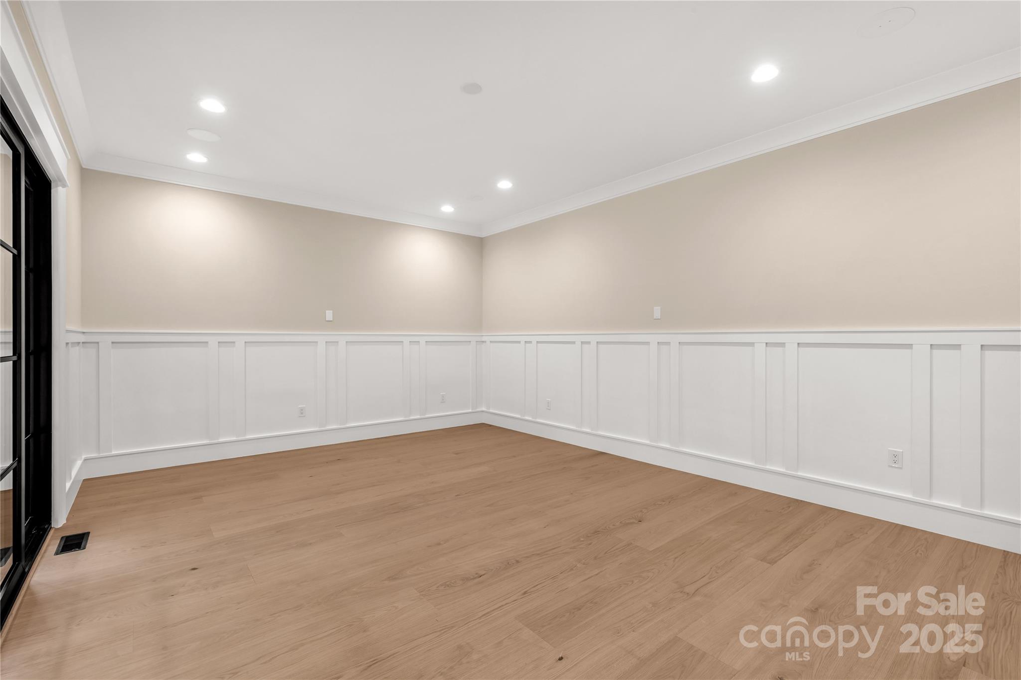 Riverchase Estates - Residential